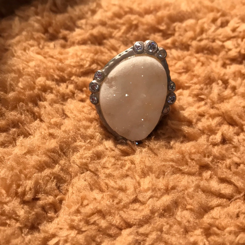 Silpada 925 sterling silver ring. Size 7